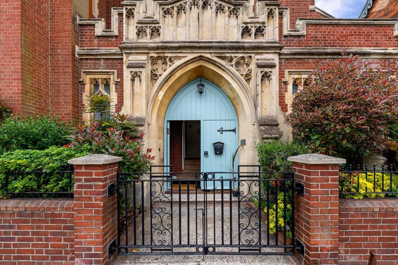Grade 2 Listed Converted Church, Within 750Yrds To Southsea Beach Портцмаус Экстерьер фото